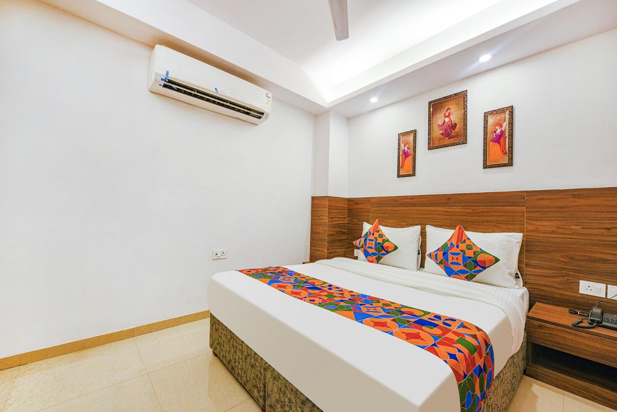 Fabhotel Sparkling - Nr Yashobhoomi Convention Centre Delhi  Exterior photo
